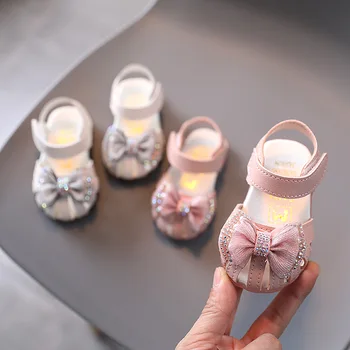 2021 yaz yeni bebek sandalet yaz bebek prenses ayakkabı yumuşak alt bebek ayakkabısı yenidoğan beyaz ayakkabı bebek beşik ayakkabı bebek çizmeleri 11