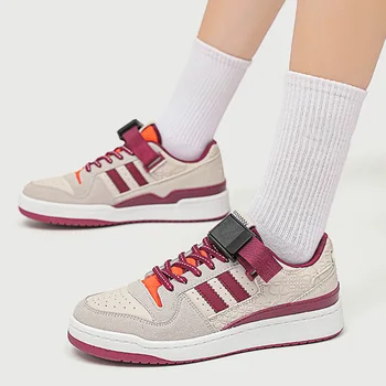 2023 Ayakkabı Kadın Düz platform ayakkabılar Moda Nefes Kalın alt Koşu Rahat Öğrenci Bayanlar Sneakers kaykay ayakkabı 23