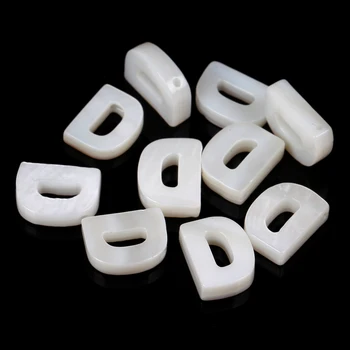 5 adet Doğal Beyaz İnci Boncuk Mektubu Alfabe D Kabuk Charms Boncuk Takı Yapımı için diy bilezik Kolye A-Z 10