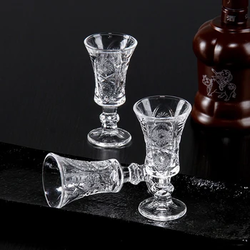 6 adet Kadeh Kristal Moutai Likör Mermi KTV Bar parti bardağı Dağıtıcı Takım Elbise Kazınmış Çiçek Tasarım İçme Aracı Drinkware 34ml 3