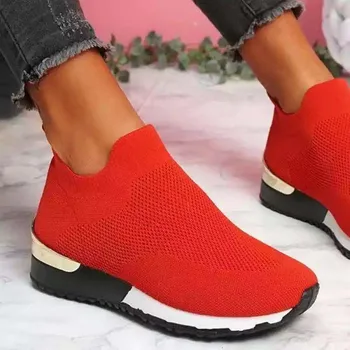 Ayakkabı Kadın vulkanize ayakkabı Bayanlar Düz Renk Slip-On Örgü Ayakkabı Kadın için Yeni Rahat Spor Örgü Ayakkabı kadınlar için 2021