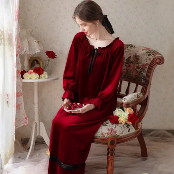 Saray Tarzı Retro Altın Kadife Gecelik Kadın Kış Yabancı Stil Dantel Saf Kore Uzun Gevşek Ev Giysileri