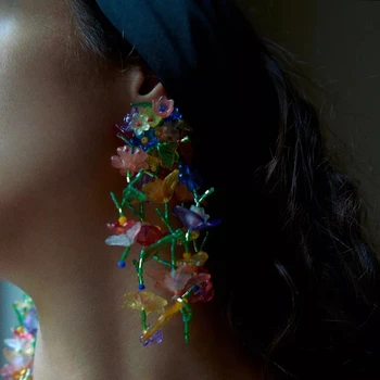 Za El Dokuma Uzun Akrilik Çiçek Dangle Bırak Küpe Kadınlar için Abartılı Renkli Boncuk Asılı Püskül Küpe Parti Takı
