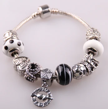 Ücretsiz kargo siyah beyaz murano cam boncuk Metal kalp kelebek topu charm bilezik yılan zincir bilezikler lady için 19